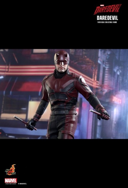 hot-toys-daredevil-12